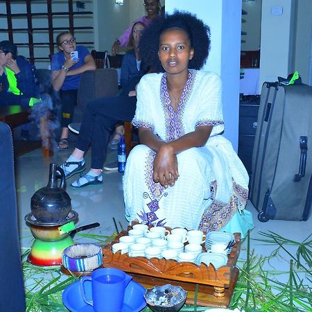 Afro Addis Hotel Apartment Exteriör bild