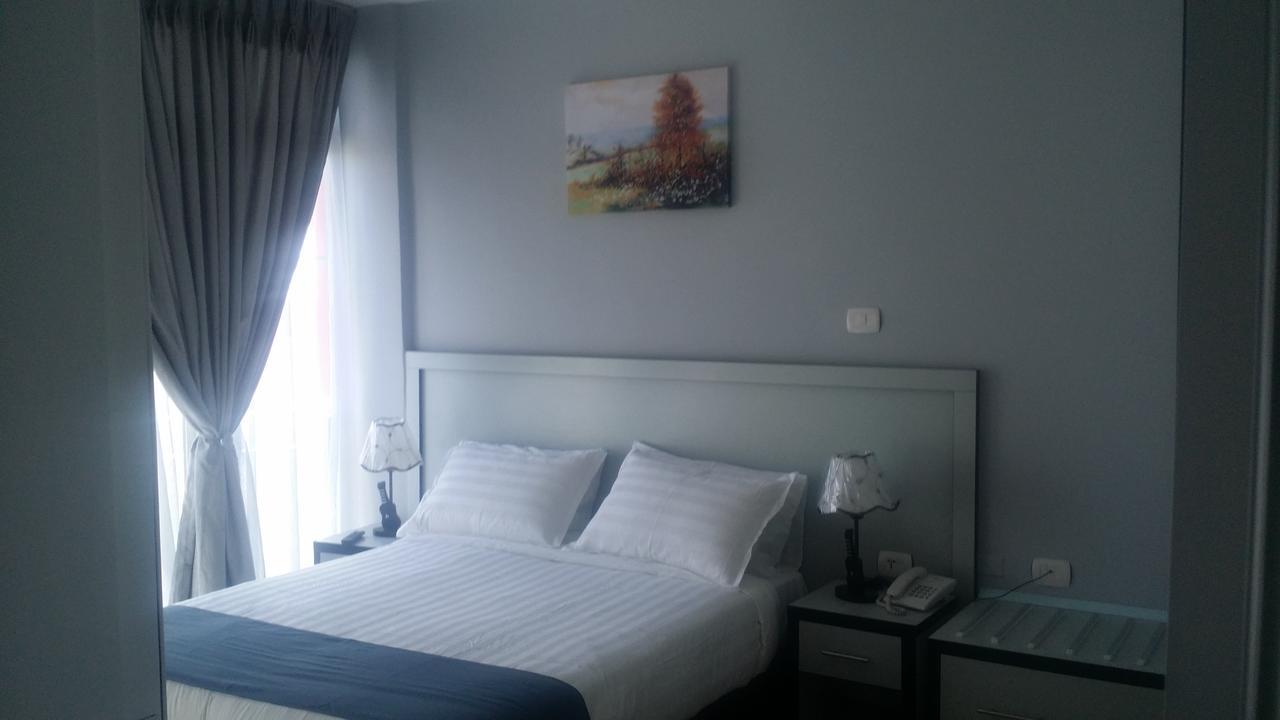 Afro Addis Hotel Apartment Exteriör bild